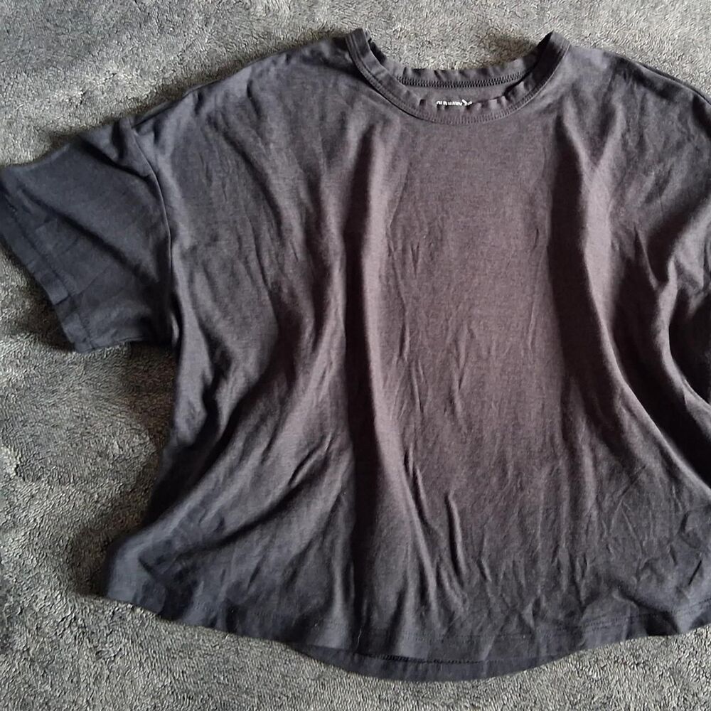 Old-navy Women's Black and Grey Crop-top